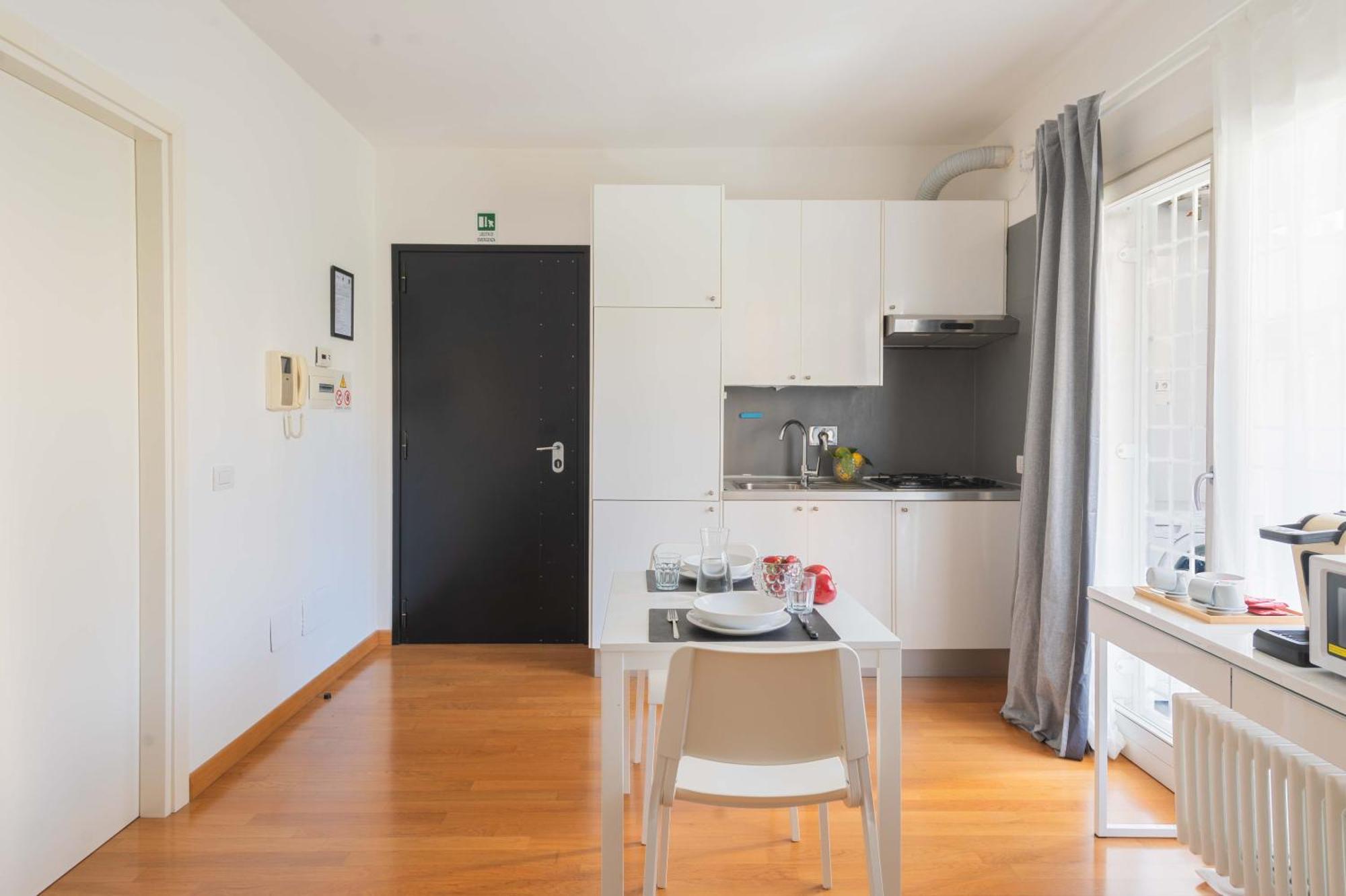 Loverhome Apartment 3 Roma Exterior foto
